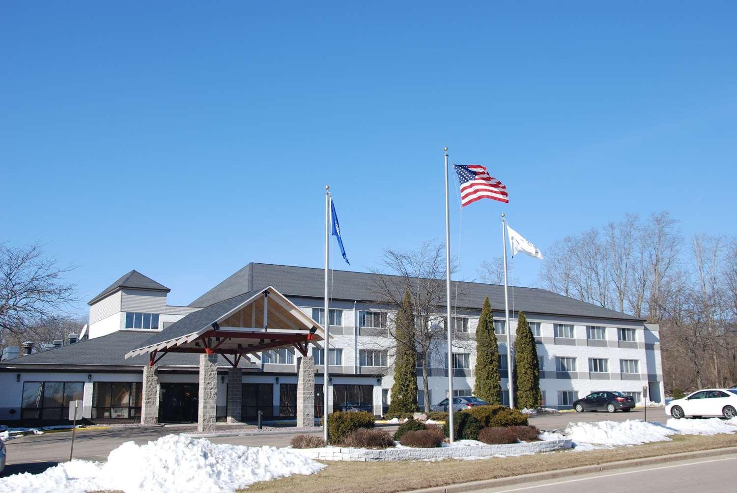 Best Western Baraboo Inn Exterior photo