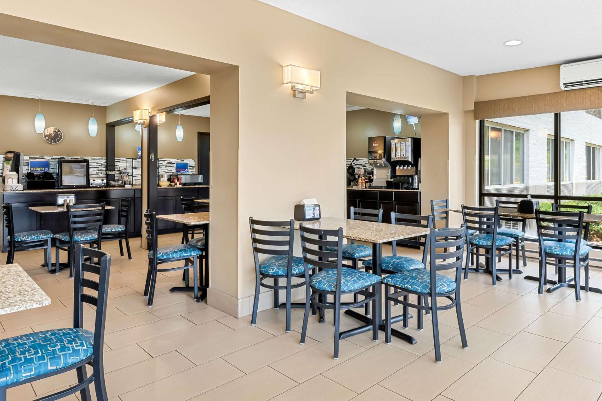 Best Western Baraboo Inn Exterior photo